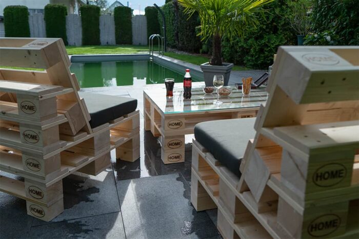 Palma Palettenlounge aus neuen Paletten